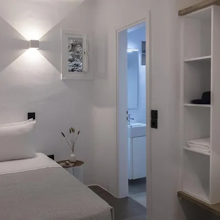 Dream View Villa, 2 Min Walk To The Beach, By Red Windmill