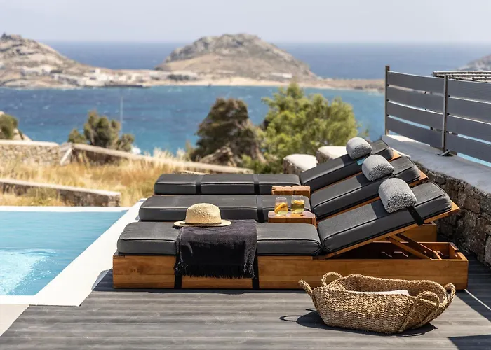 Dream View Villa, 2 Min Walk To The Beach, By Red Windmill Willa *