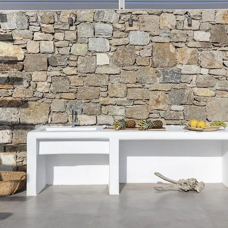 Dream View Villa, 2 Min Walk To The Beach, By Red Windmill *