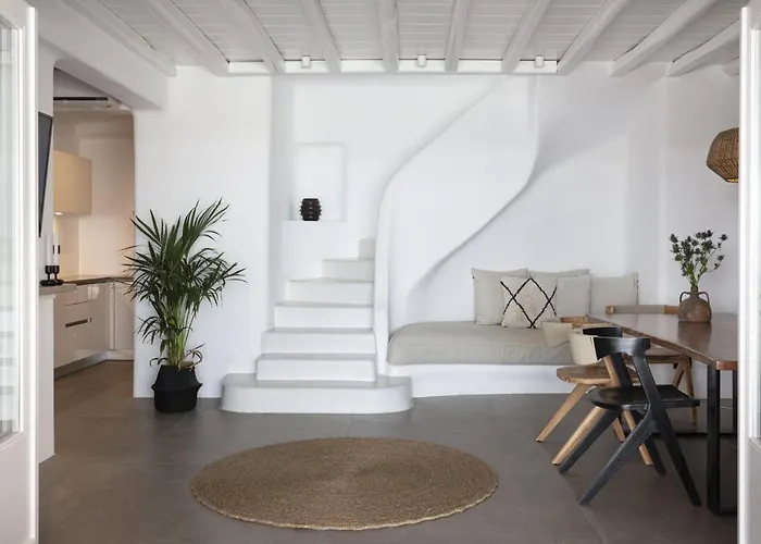 Dream View Villa, 2 Min Walk To The Beach, By Red Windmill Kalafati