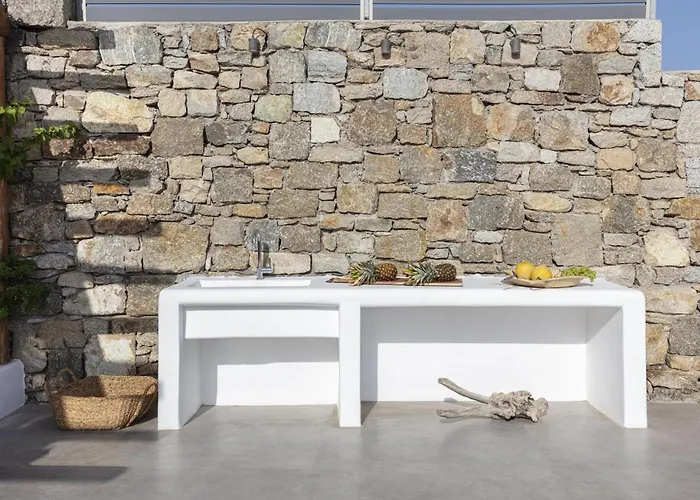 Dream View Villa, 2 Min Walk To The Beach, By Red Windmill *