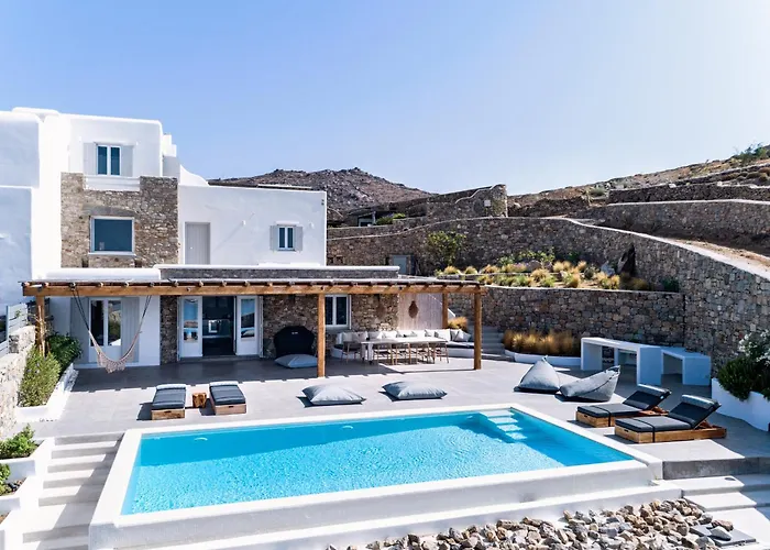 Dream View Villa, 2 Min Walk To The Beach, By Red Windmill Kalafáti