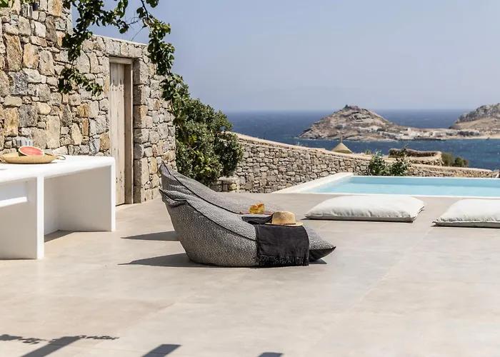 Dream View Villa, 2 Min Walk To The Beach, By Red Windmill